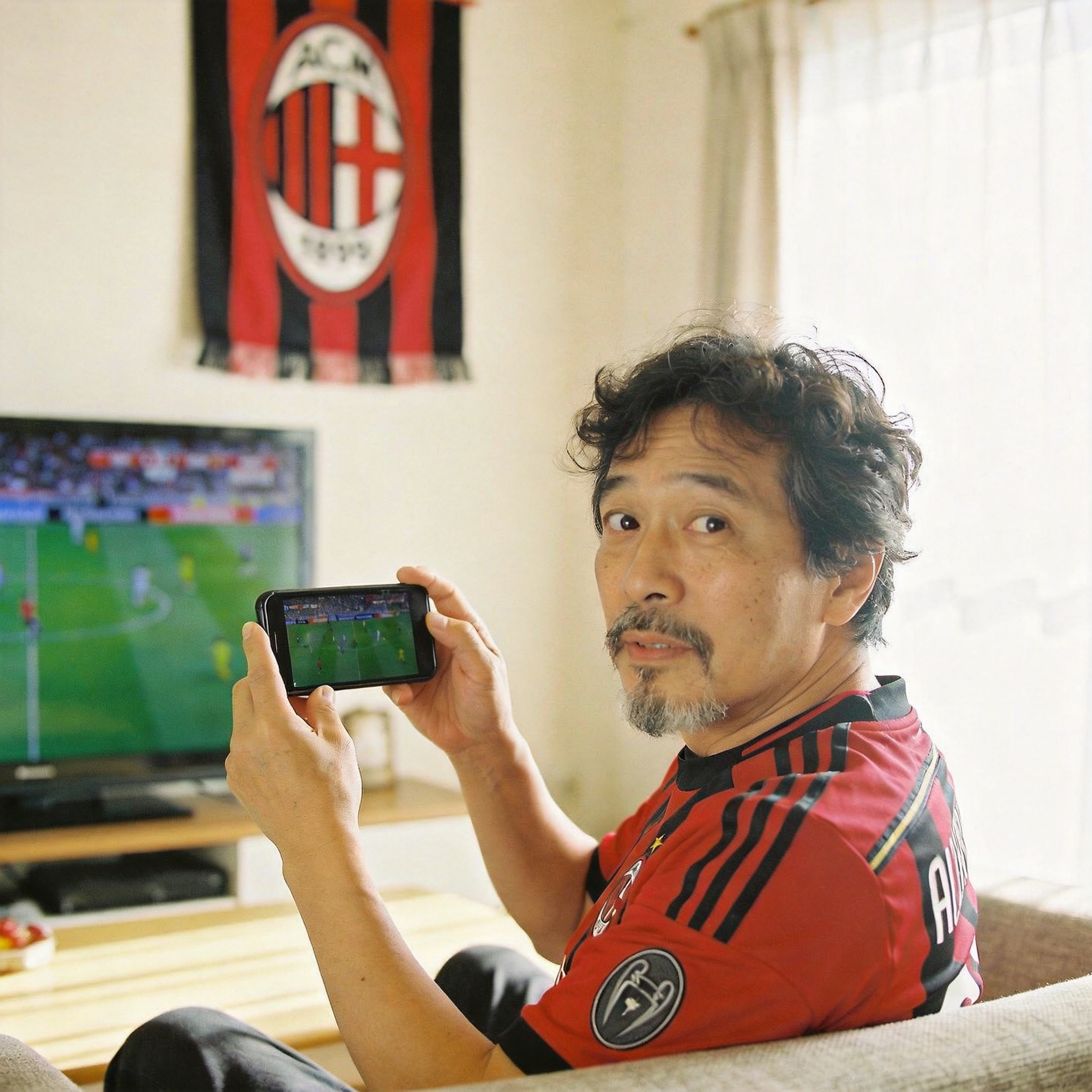 milan米兰用户中年球迷老陈头像
